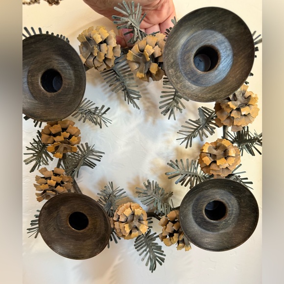 PartyLite Pinecone Candleholder Wreath P8246 Metal Centerpiece Holiday Decor - Picture 2 of 12